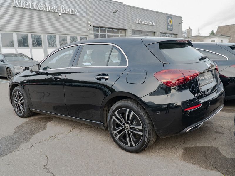 Mercedes-Benz A 250 2025