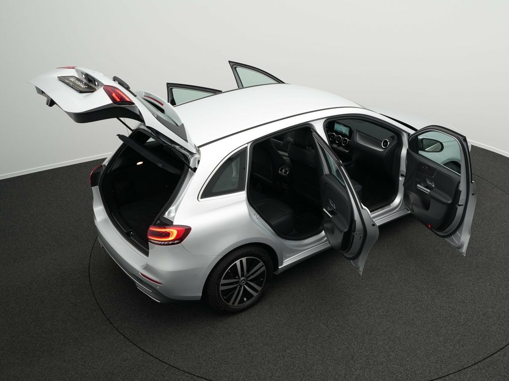 Mercedes-Benz B 220 2021