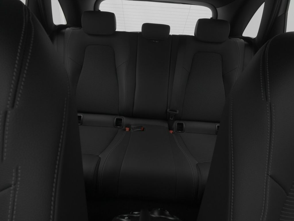 Mercedes-Benz B 220 2021