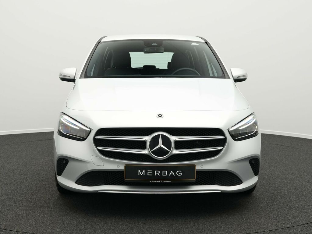 Mercedes-Benz B 220 2021