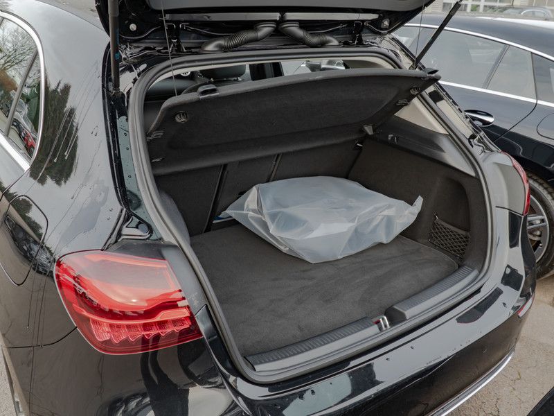 Mercedes-Benz A 250 2025