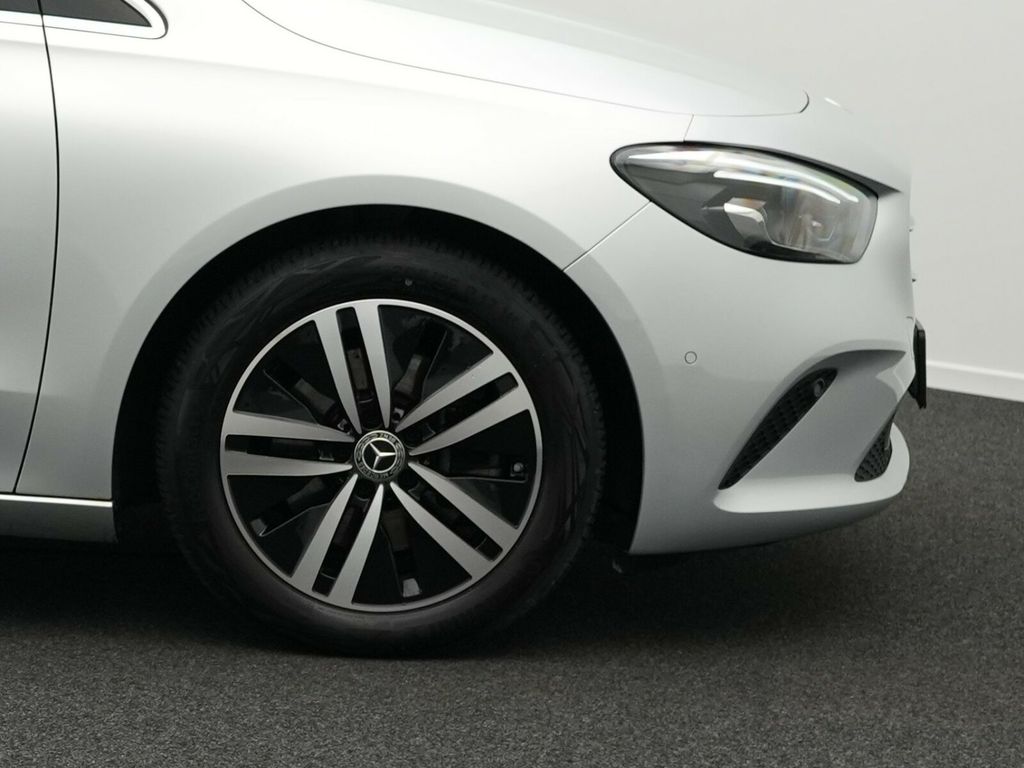 Mercedes-Benz B 220 2021
