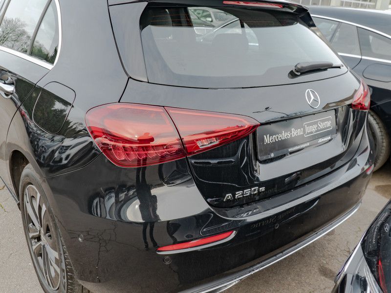 Mercedes-Benz A 250 2025