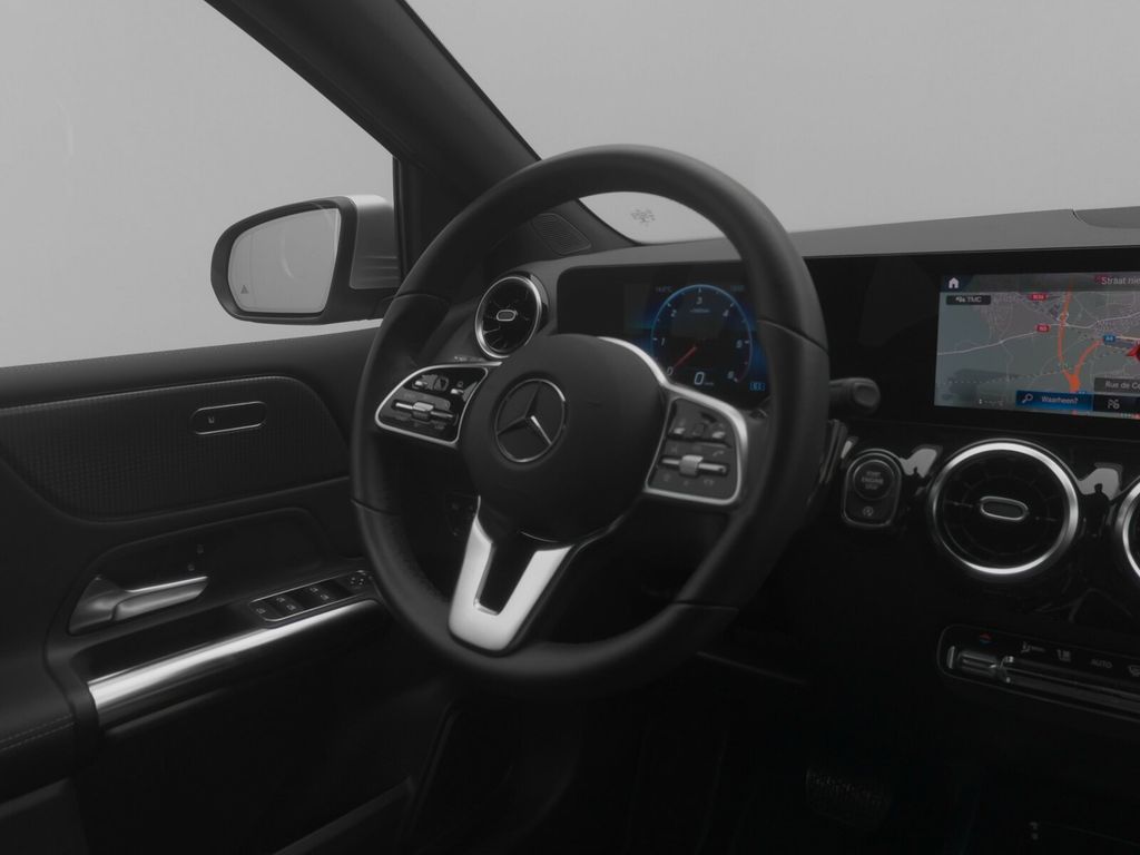 Mercedes-Benz B 220 2021