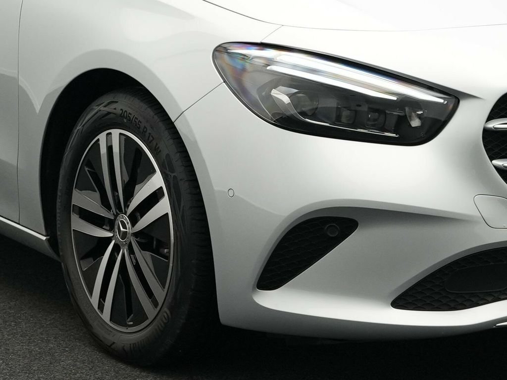 Mercedes-Benz B 220 2021