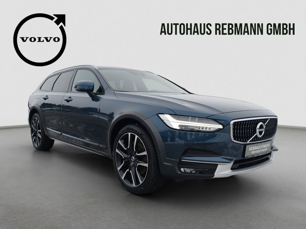 Volvo V90 Cross Country 2020