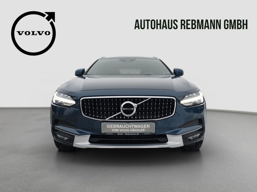 Volvo V90 Cross Country 2020