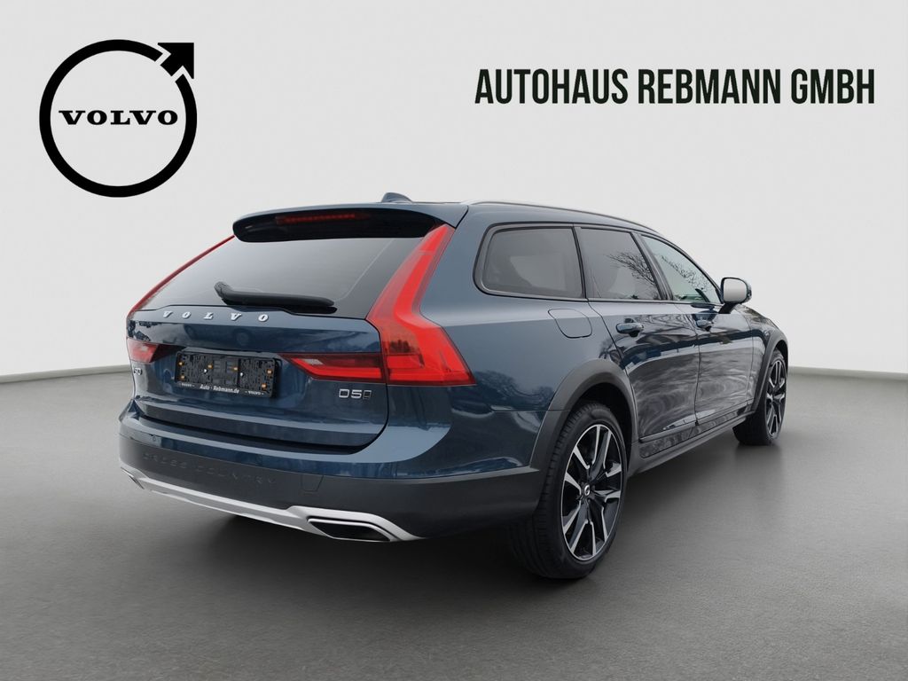 Volvo V90 Cross Country 2020