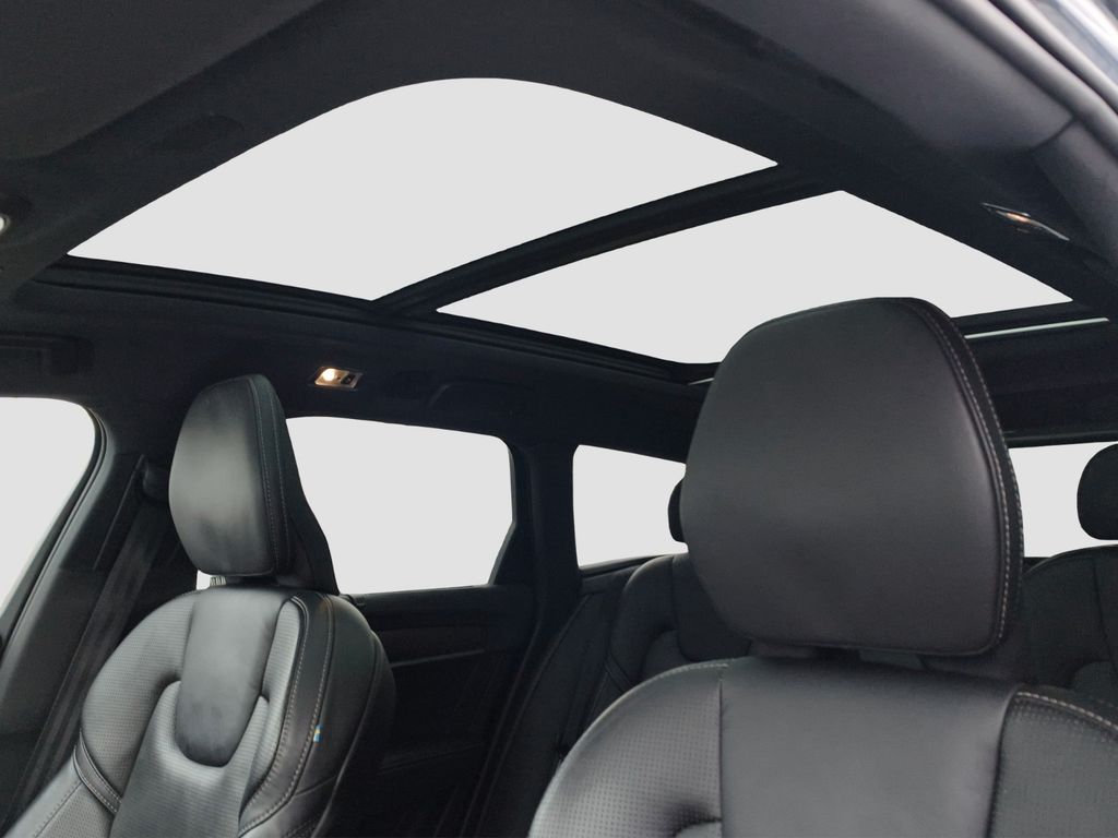 Volvo V90 Cross Country 2020