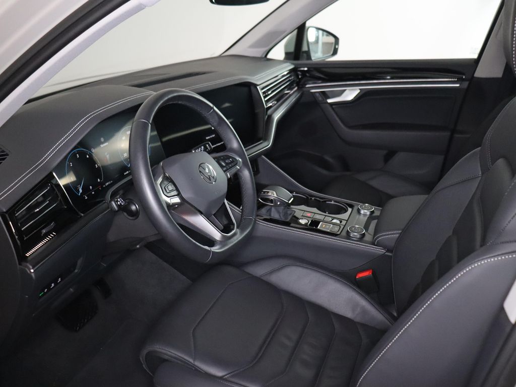 Volkswagen Touareg 2025