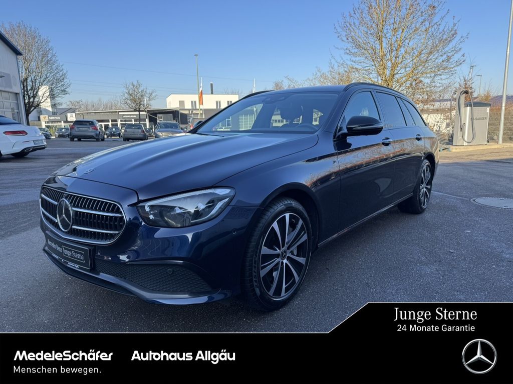 Mercedes-Benz E 300 2022