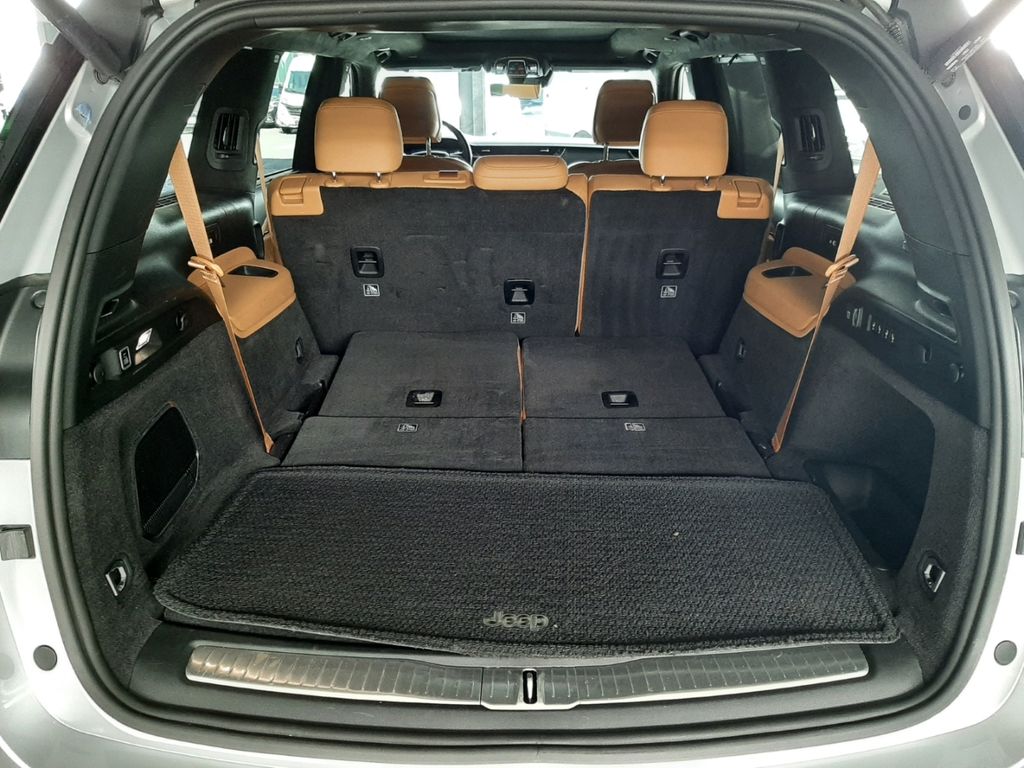 Jeep Grand Cherokee 2022