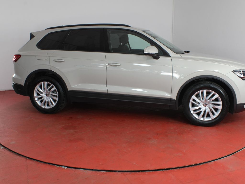 Volkswagen Touareg 2025
