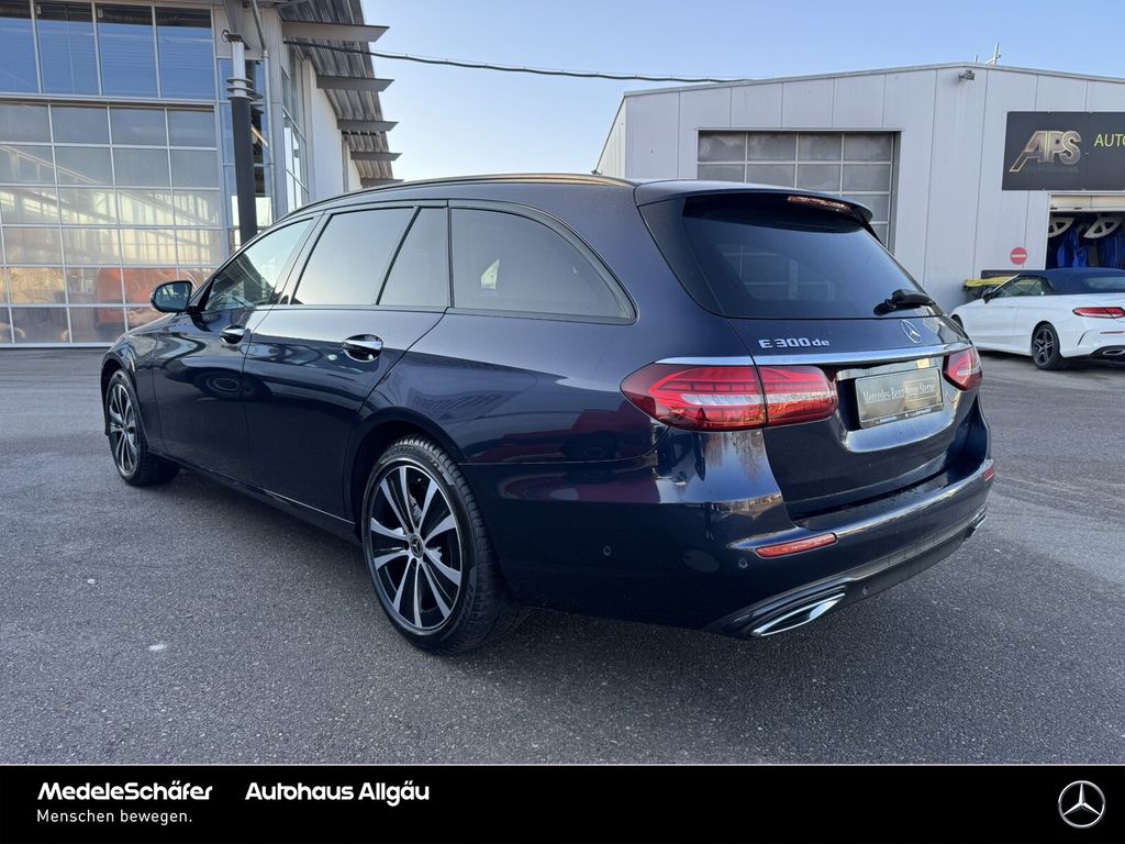 Mercedes-Benz E 300 2022