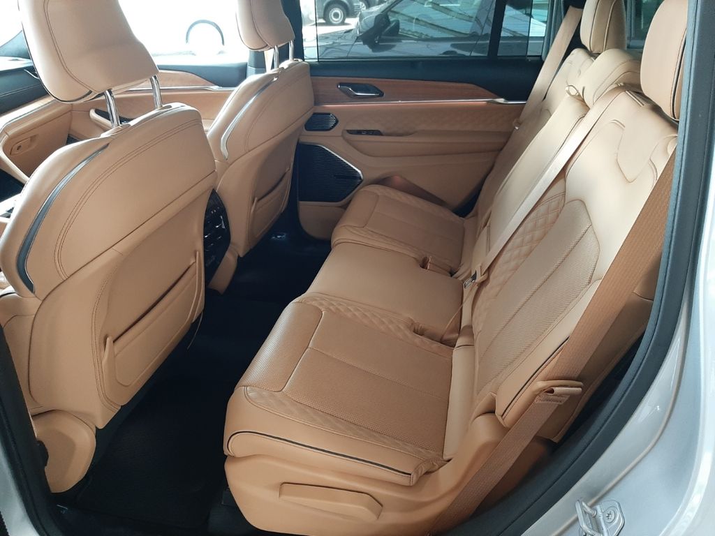 Jeep Grand Cherokee 2022