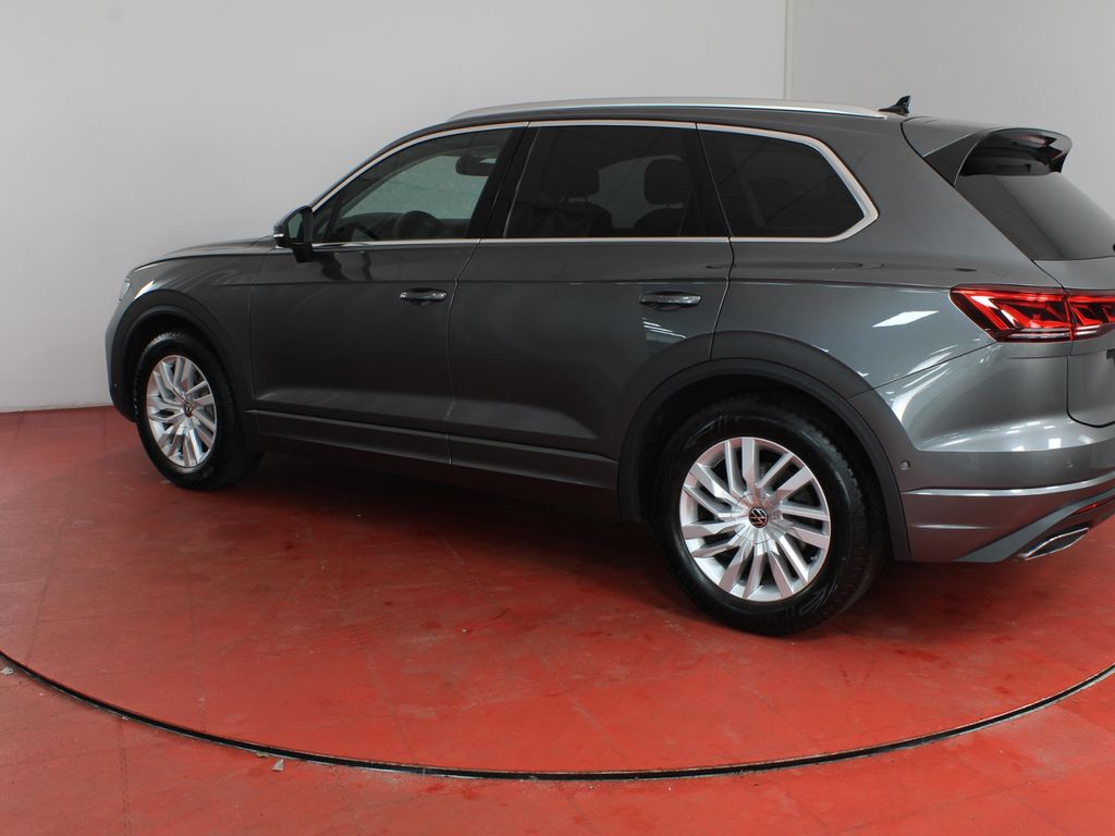 Volkswagen Touareg 2025