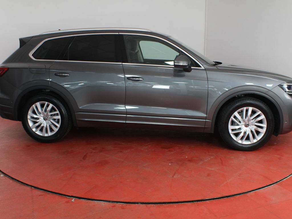 Volkswagen Touareg 2025