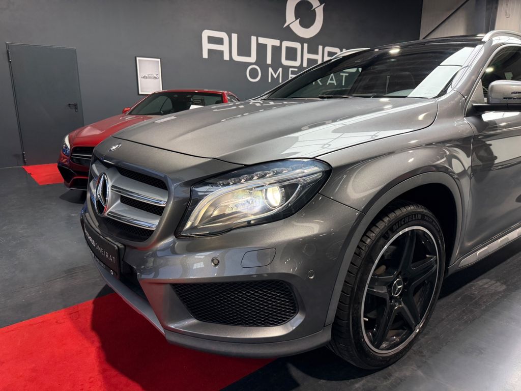 Mercedes-Benz GLA 220 2015