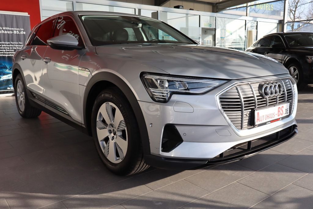 Audi e-tron 2023