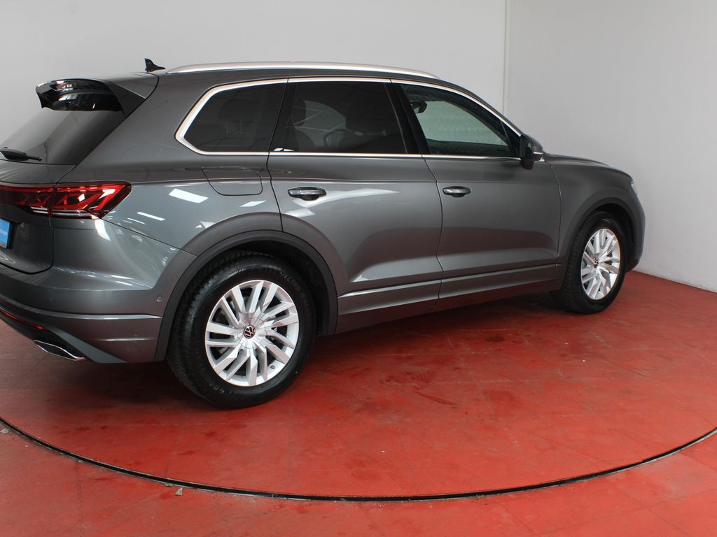 Volkswagen Touareg 2025