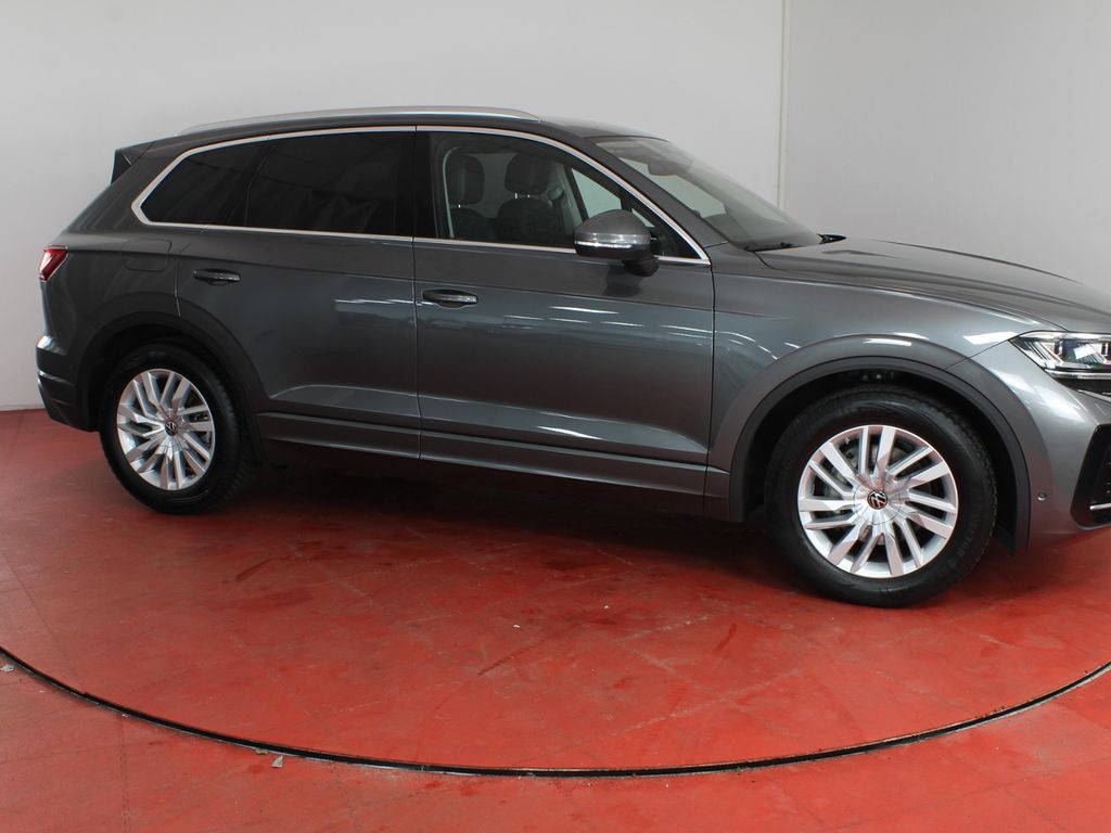 Volkswagen Touareg 2025