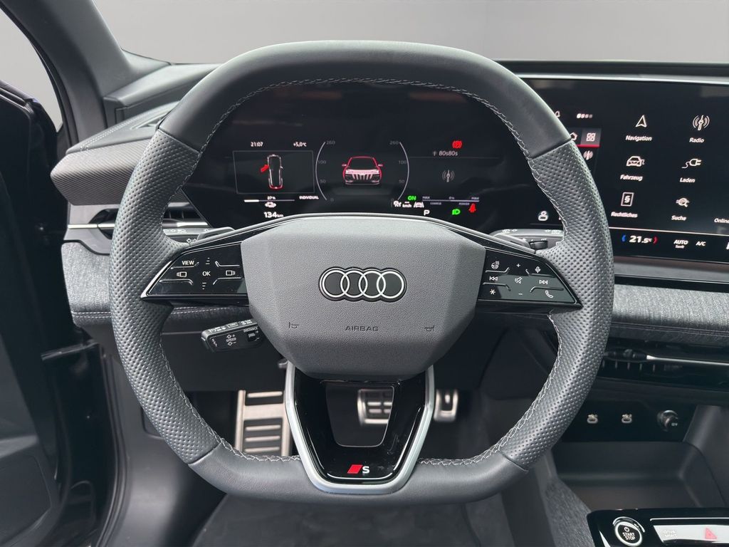 Audi Q6 e-tron 2025