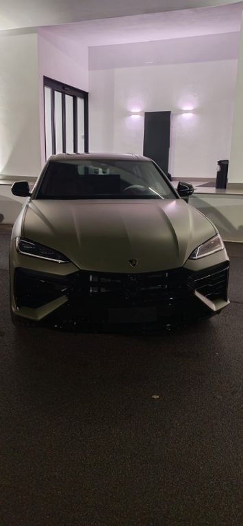 Lamborghini Urus 2026