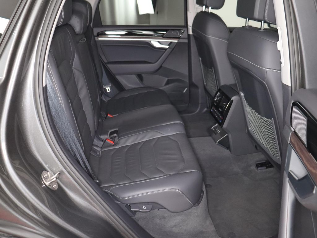 Volkswagen Touareg 2025