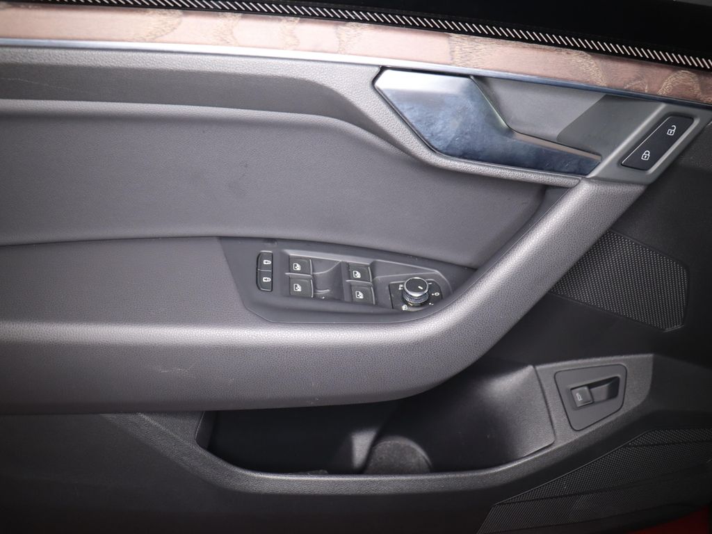 Volkswagen Touareg 2025