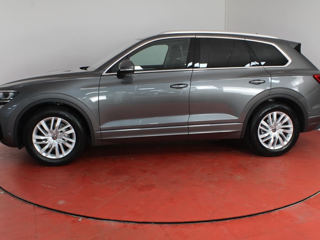 Volkswagen Touareg 2025