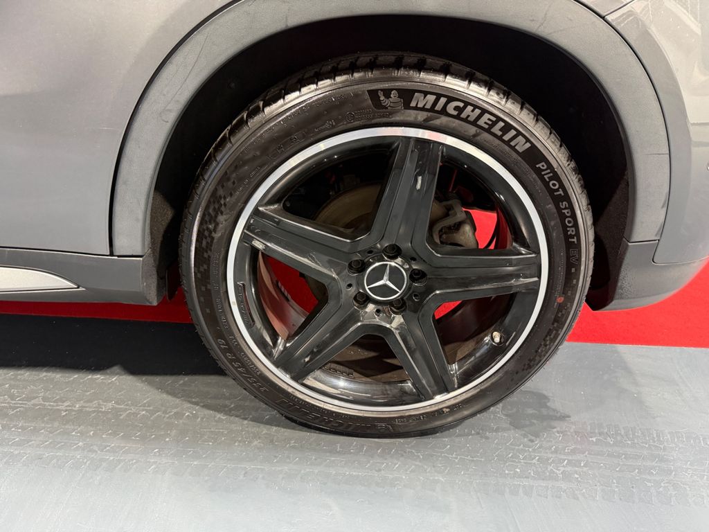 Mercedes-Benz GLA 220 2015