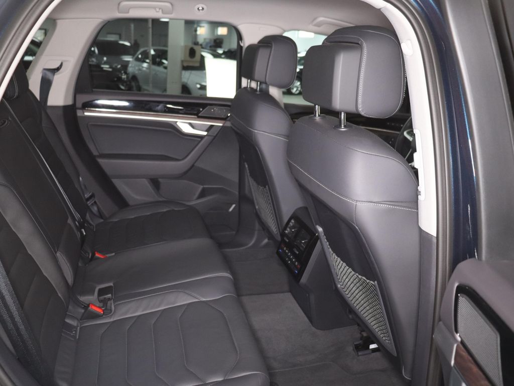 Volkswagen Touareg 2025