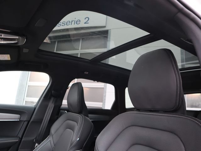 Volvo V90 Cross Country 2023