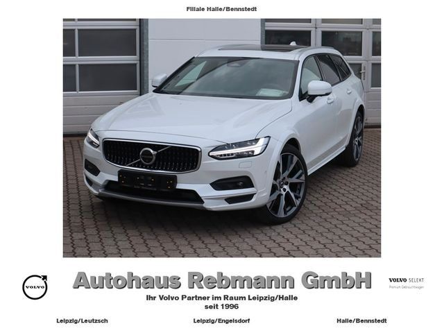 Volvo V90 Cross Country 2023