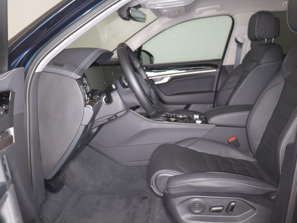 Volkswagen Touareg 2025