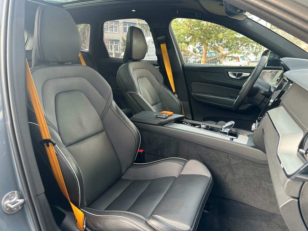 Volvo XC60 2024