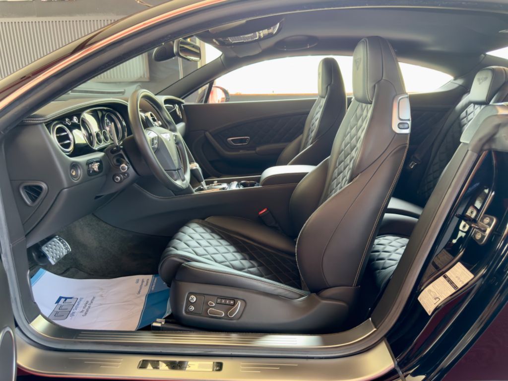 Bentley Continental GT 2015