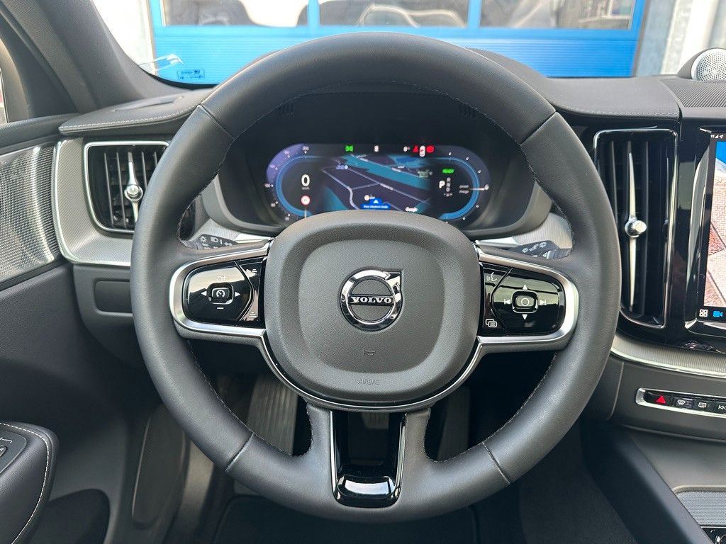 Volvo XC60 2024