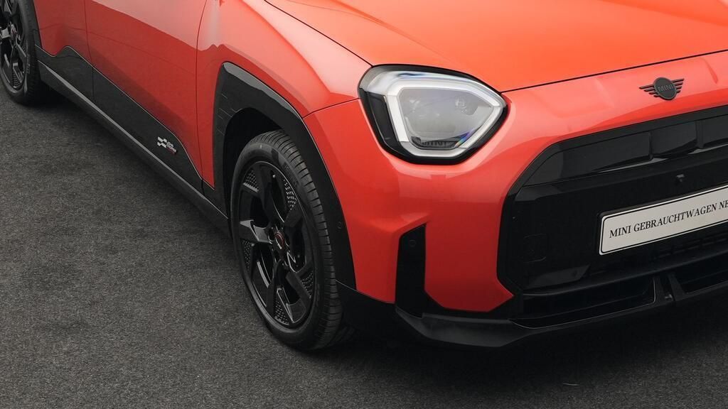 MINI Aceman 2024
