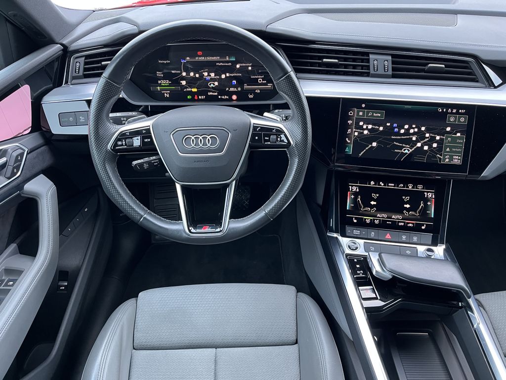 Audi e-tron 2022