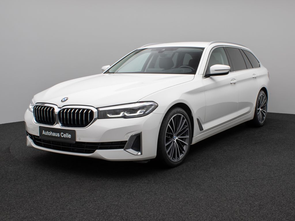 BMW 520 2021