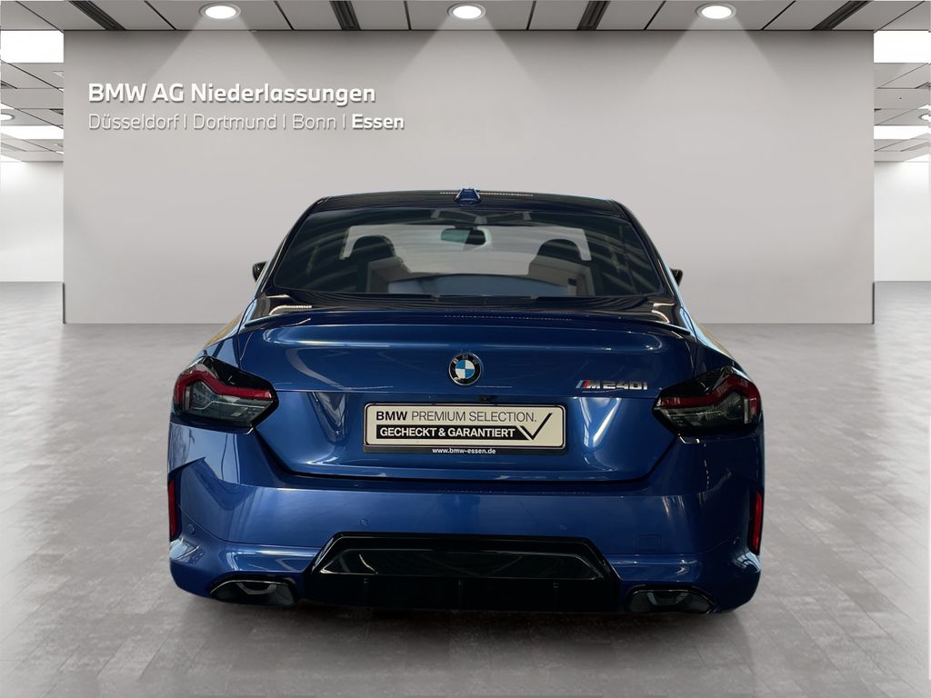 BMW M240i 2024