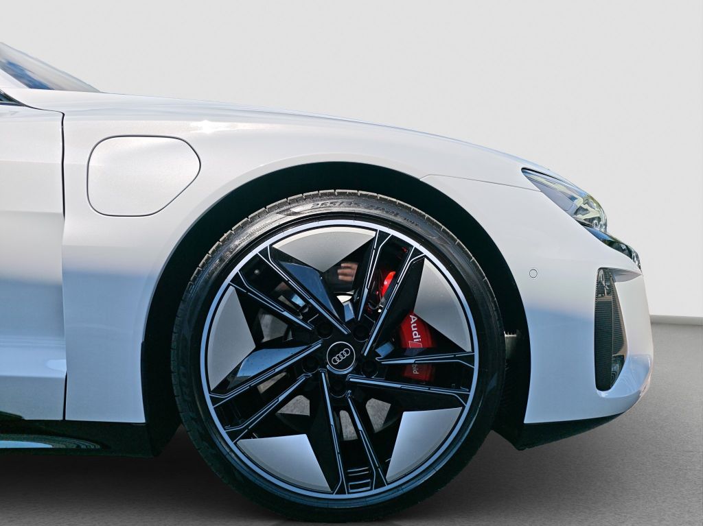 Audi RS e-tron GT 2022