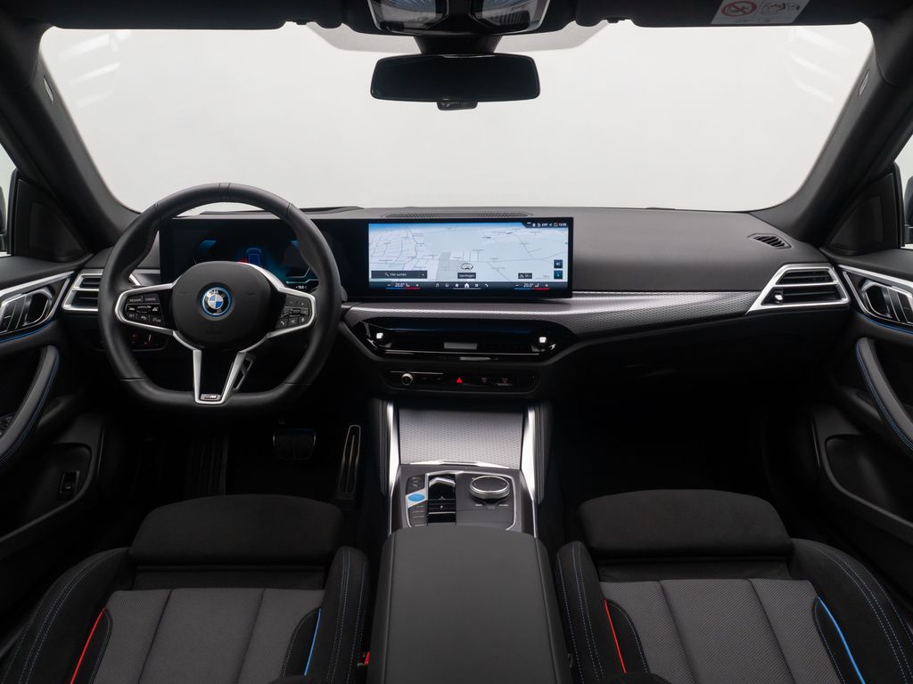 BMW i4 2024