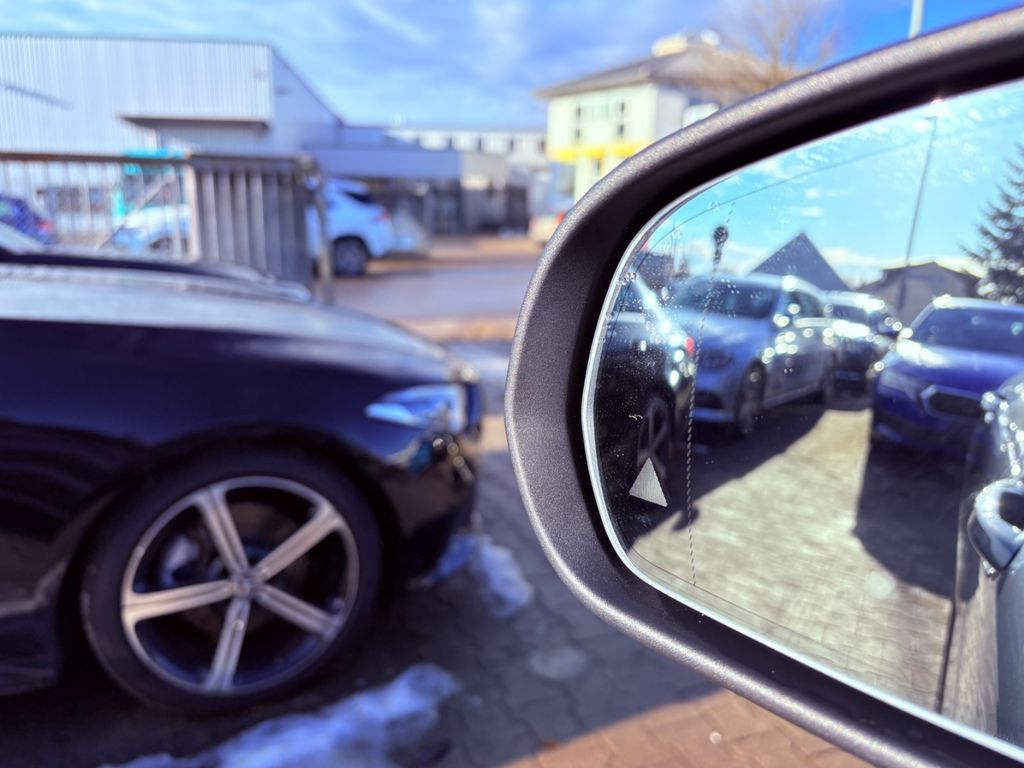 Mercedes-Benz EQC 2022