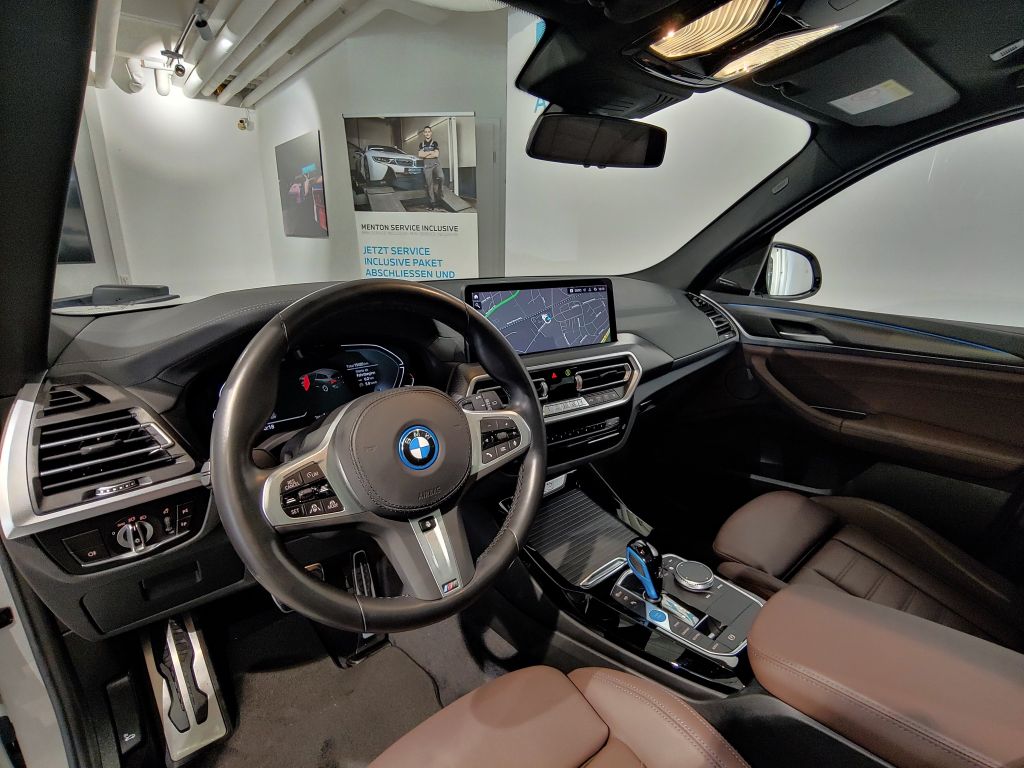 BMW iX3 2022