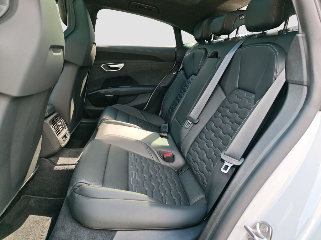 Audi RS e-tron GT 2022