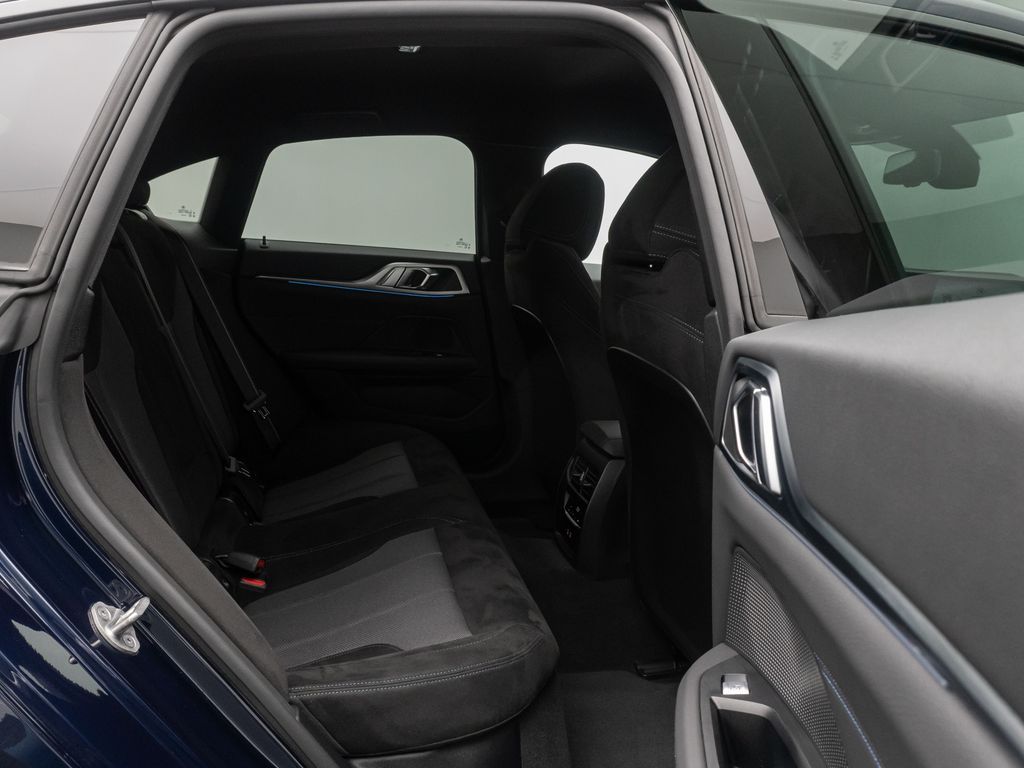BMW i4 2024