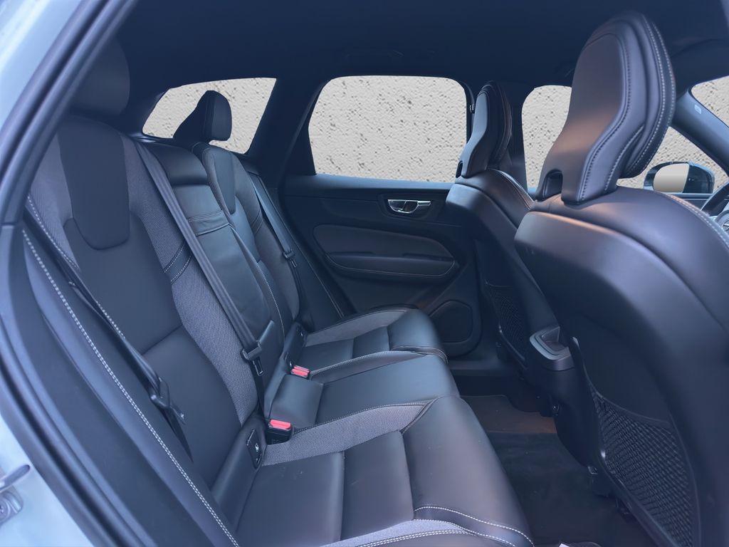 Volvo XC60 2021