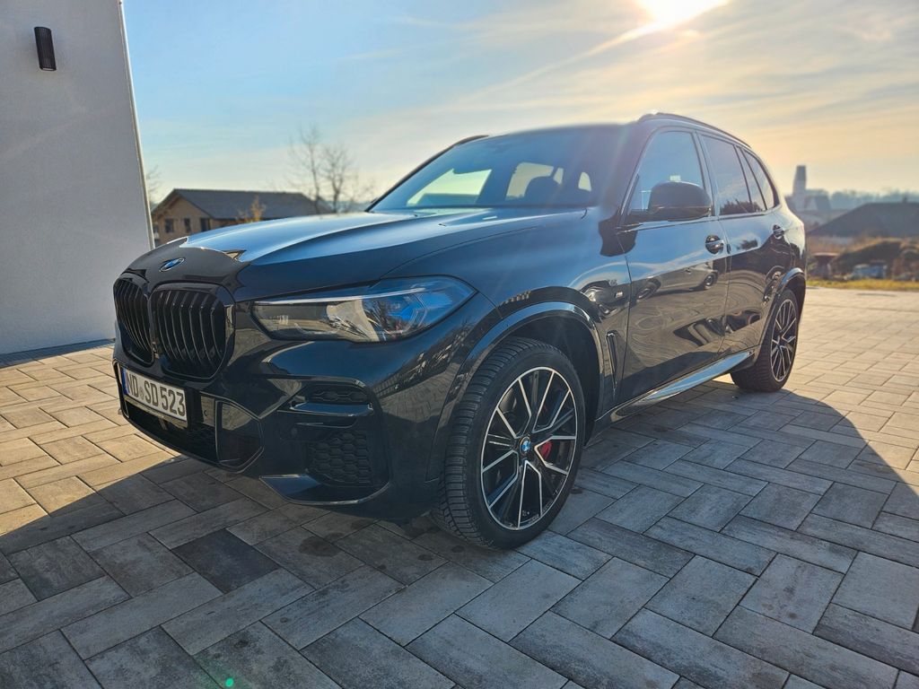 BMW X5 M50 2023